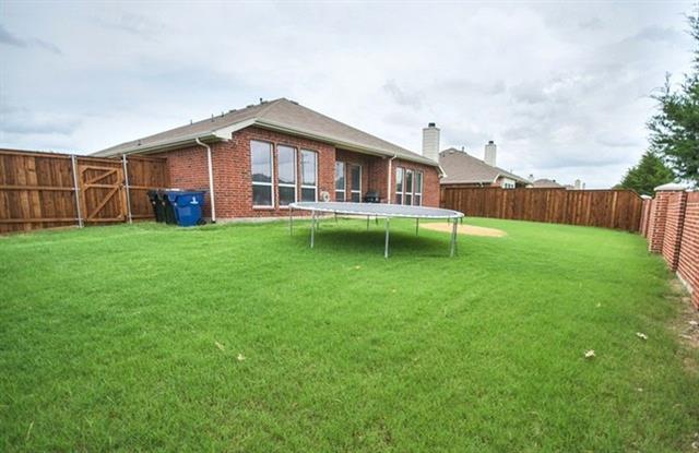 Building Photo - 15403 Bull Run Dr