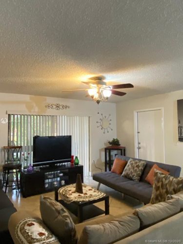 Building Photo - 8670 SW 149th Ave