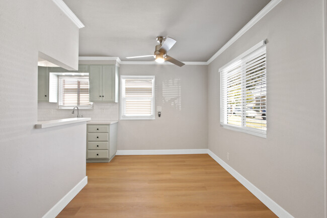 Dining Area - 1563 Santa Ana Ave