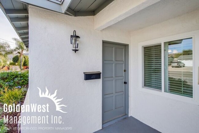 Foto del edificio - Delightful 4Bdm 2Ba Home in Poway Neighbor...