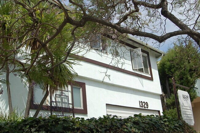 Building Photo - 1329 Federal Ave