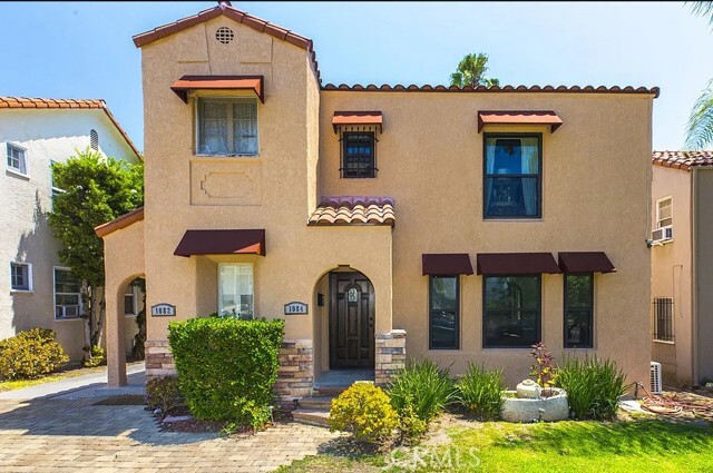 Foto principal - 1082 Redondo Blvd