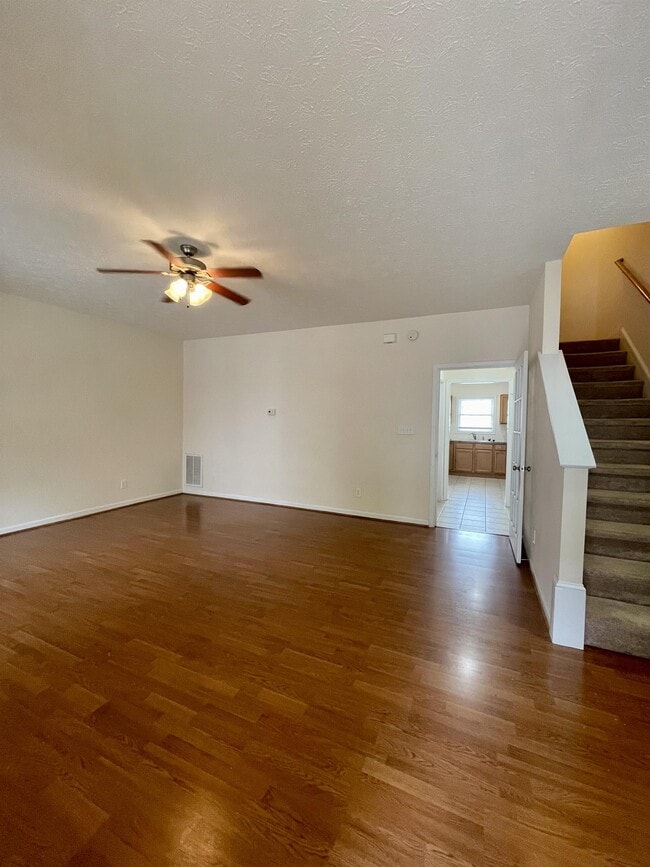 Photo - 224 Capital St Townhome