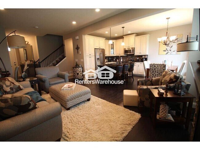 Foto del edificio - 8411 Larch Ln N
