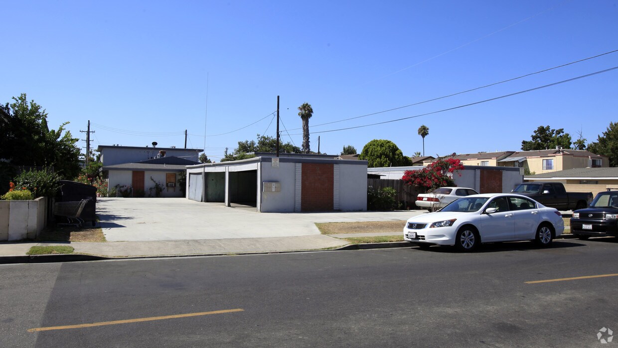 Foto principal - 7241 Wyoming St
