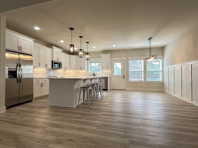 Foto del edificio - 27 Shropshire Dr