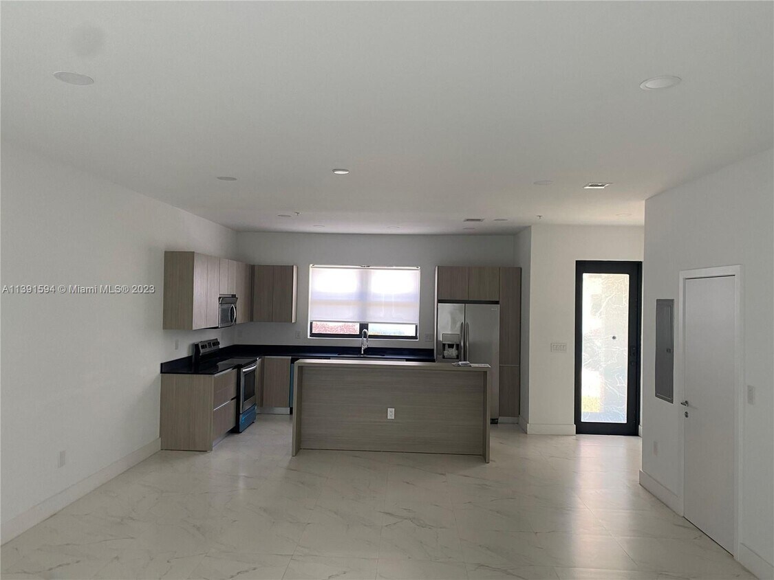 Foto del edificio - 6134 SW 36th Ct