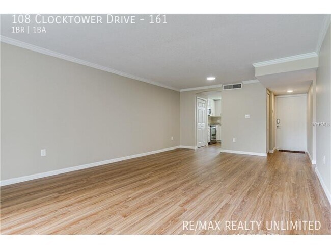 Foto del edificio - 108 Clock Tower Dr