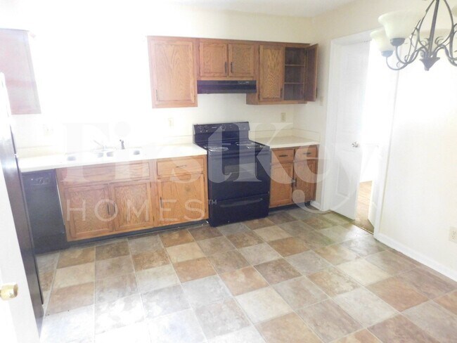 Foto del edificio - 2428 Green Glen Dr