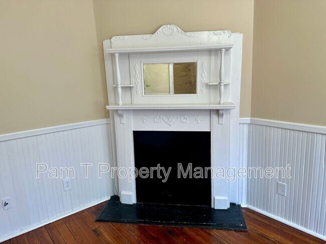 Building Photo - 548 E Huntingdon St