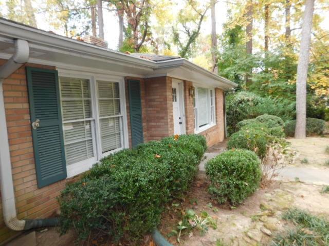 Building Photo - 3360 Mathieson Dr NE