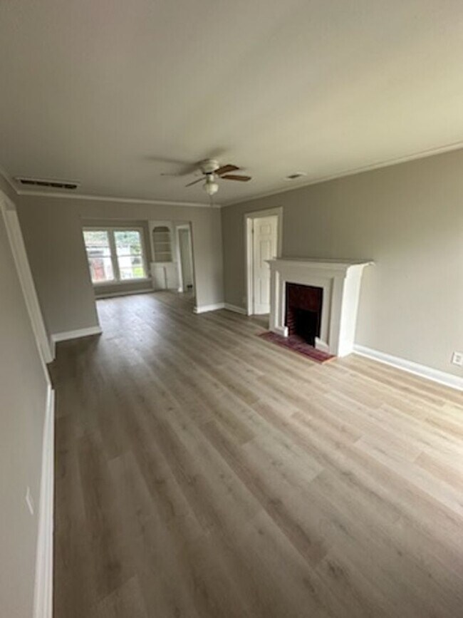 Foto del edificio - 701 Whittington St