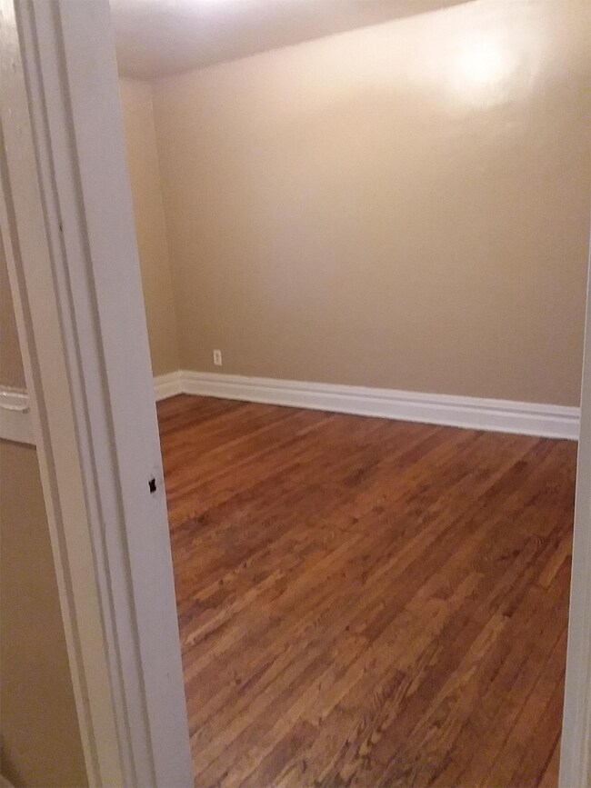 Foto del edificio - 4304 Wallace St