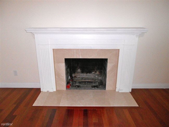 Foto del edificio - 2247 W Lincoln St