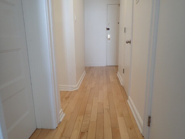 Foto del edificio - 1226 Nostrand Ave