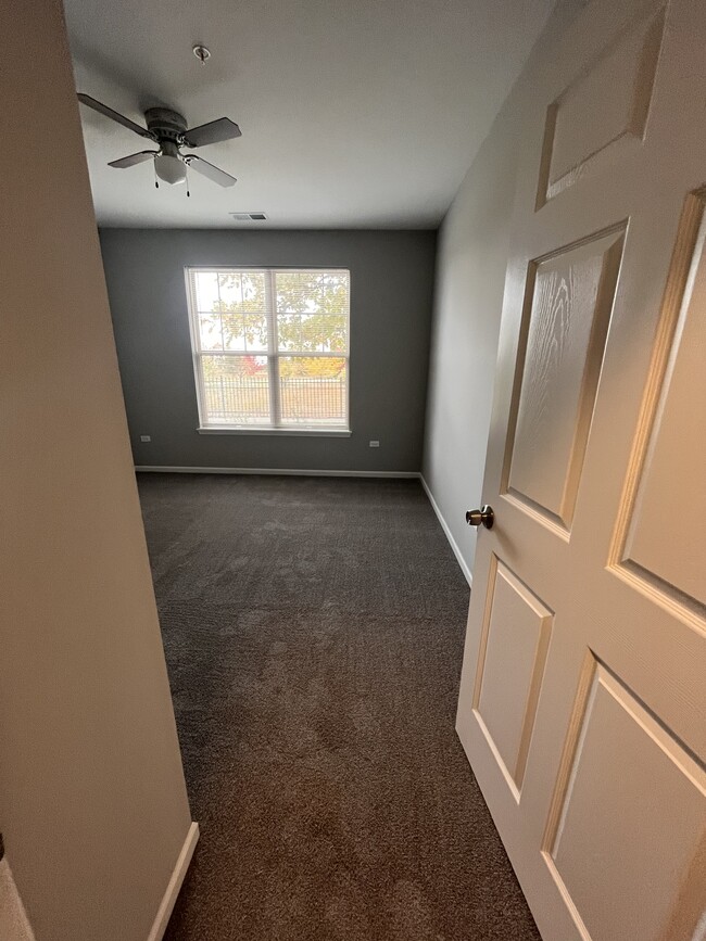 Building Photo - Coventry Glen Apartments