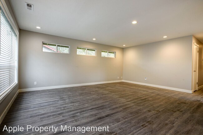 Building Photo - 4 br, 2 bath House - 7513 28th Ave SW
