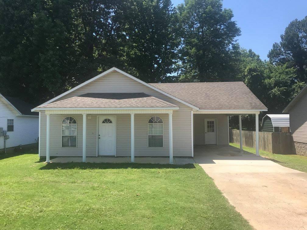 2802 N 5th St House for Rent in Paragould, AR