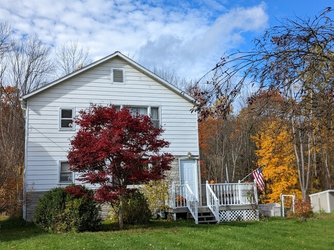 Building Photo - 26 Rexford St