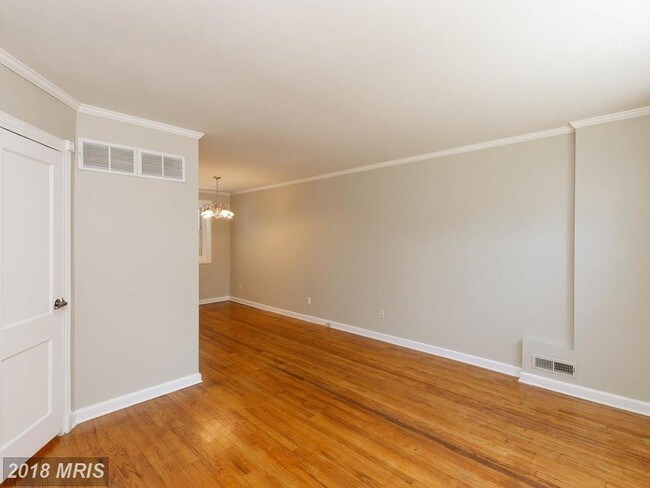 Building Photo - 1031 Philip Powers Drive, Unit B