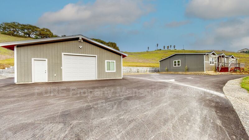 Primary Photo - 2217 D St