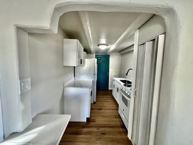 Foto del edificio - 422 Towner Ave NW