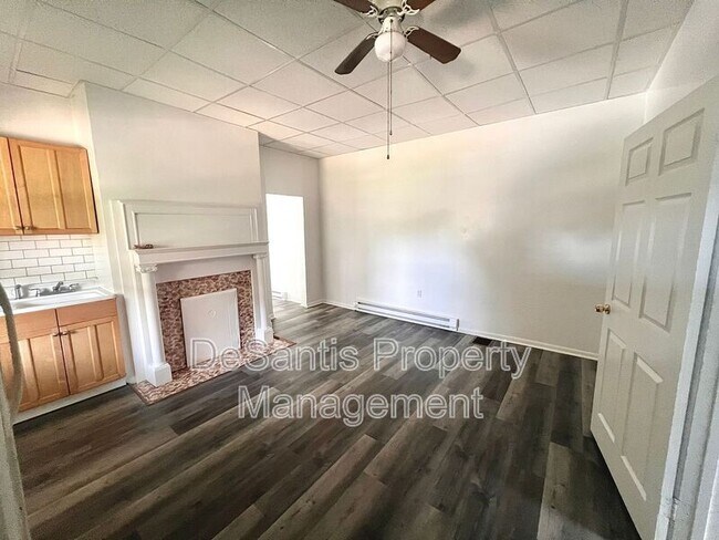 Photo - 505 Dawson Ave House