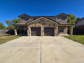 Building Photo - 1101 Grace Point Dr