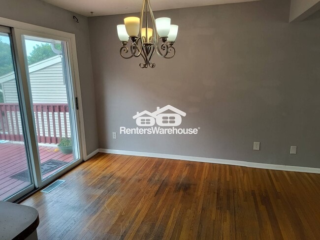 Foto del edificio - 5112 Millpond Pl