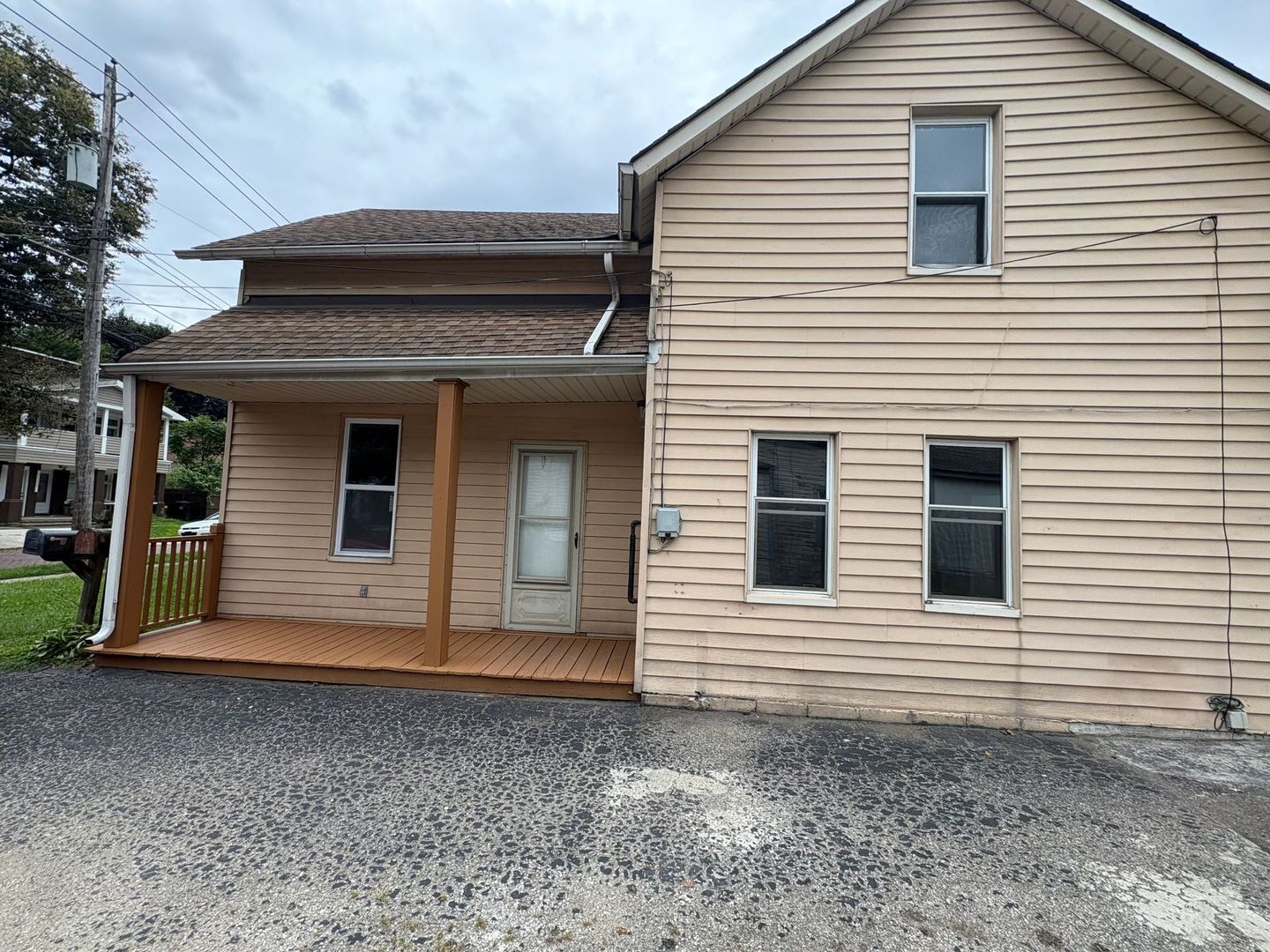 7127 Deveny Ave Cleveland, OH 44105 – photo 1