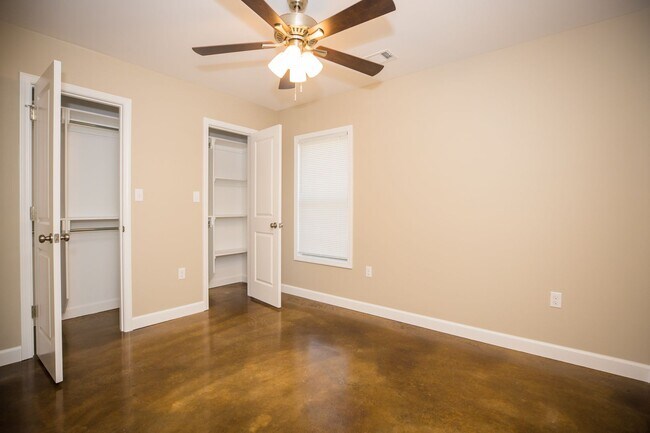 Foto del edificio - Charming 3 Bedroom, 2 Bath Home in Hilltop...