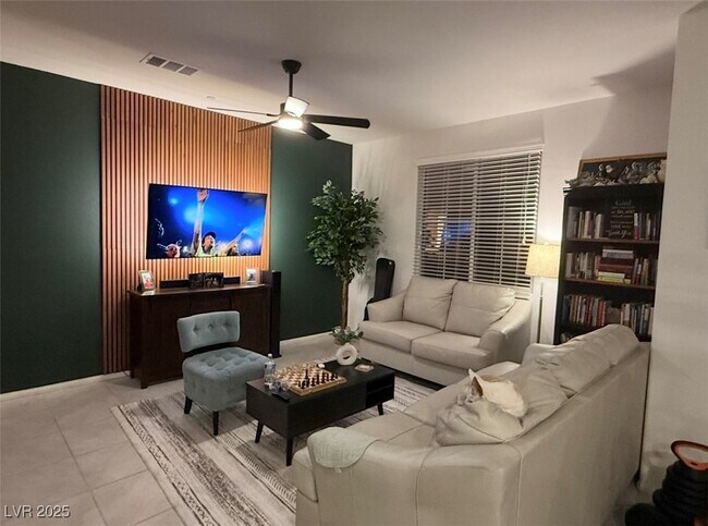 Foto del edificio - 1360 Cerulean Ave