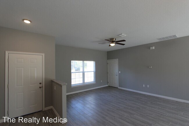 Building Photo - 3 br, 2 bath House - 2957 Fears Rd SE