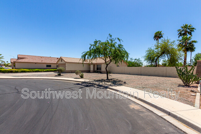 Foto del edificio - 8417 E Monte Cir