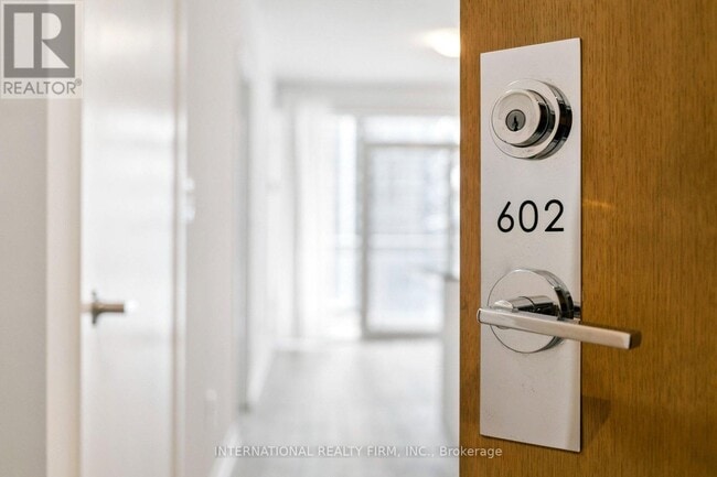 Building Photo - 2520 Eglinton Ave W