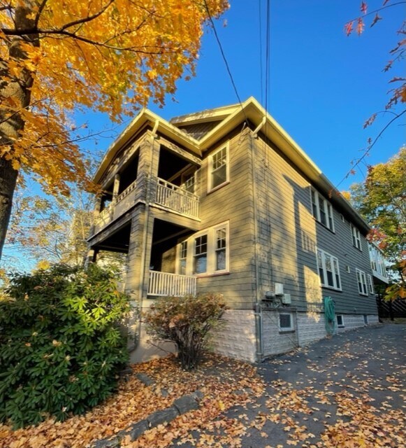 Exterior - 20 Edison Ave
