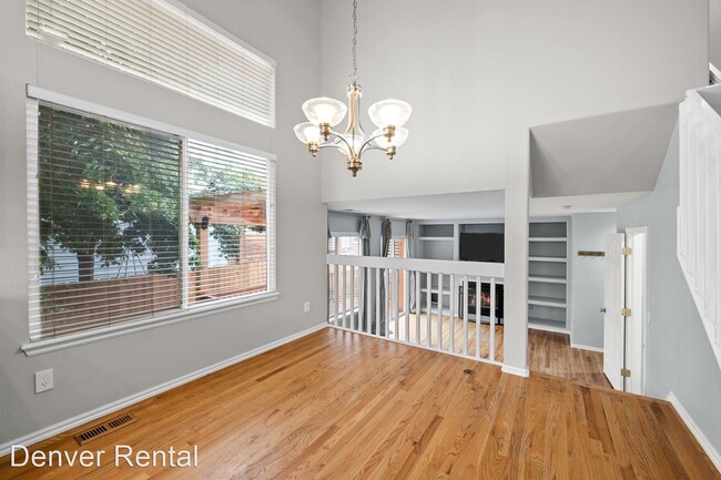 Building Photo - 4 br, 3.5 bath House - 1252 S Alton Ct