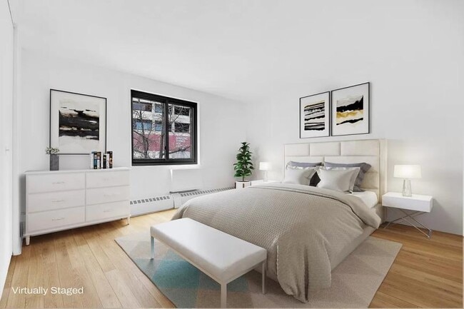 Building Photo - 3 bedroom in New York NY 10038