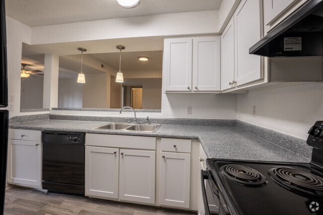 Building Photo - Nordica Landing