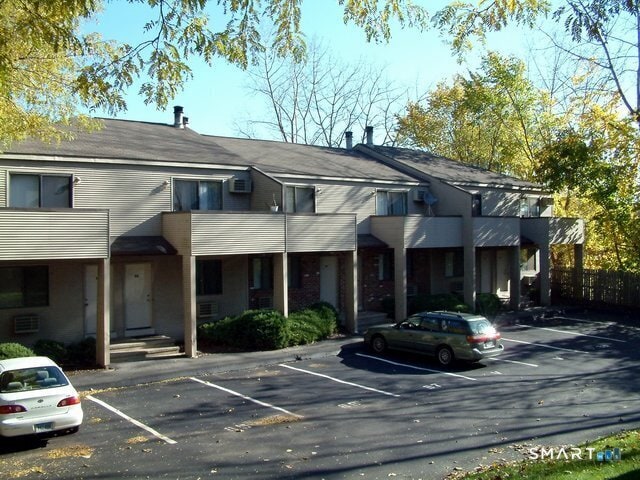 Building Photo - 124 Coalpit Hill Rd