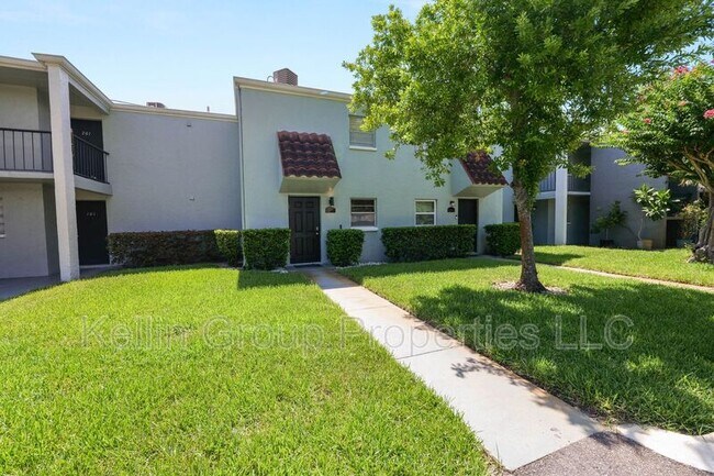 Foto del edificio - 2862 Somerset Park Dr