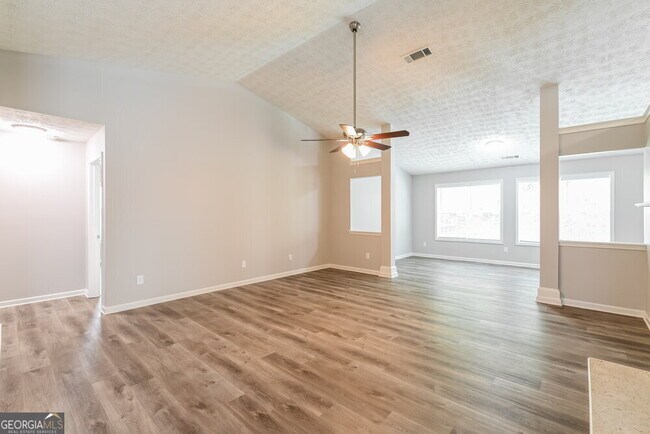 Building Photo - 1600 Jami Hollow Way