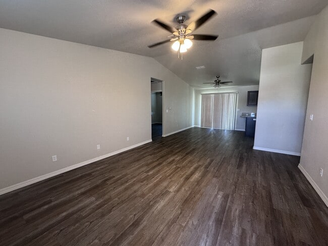 Building Photo - 3281 Whitehead Ave