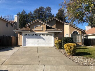 Building Photo - 2791 Seabreeze Dr