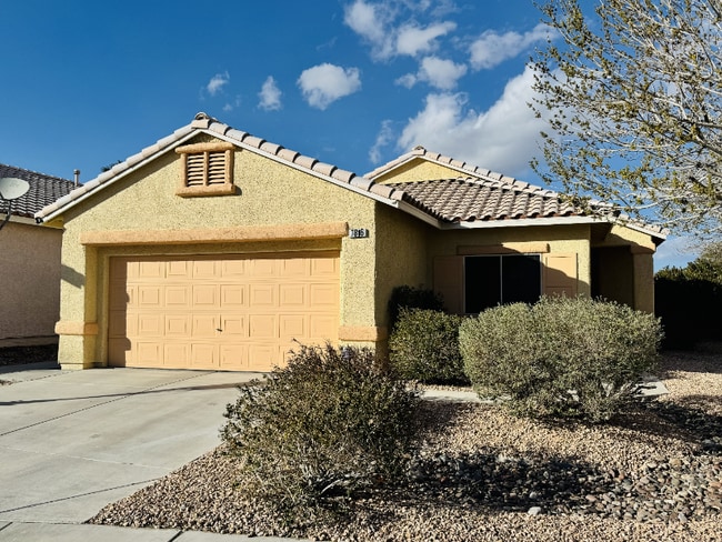 Foto del edificio - 7816 Pinnochio Ave