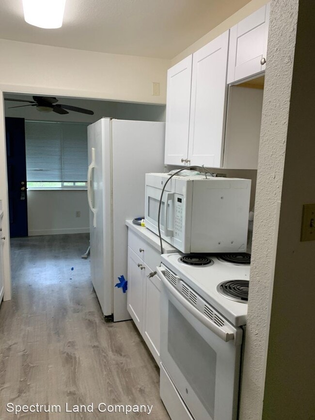 Building Photo - 2 br, 1 bath House - 2880 West 119th Avenue