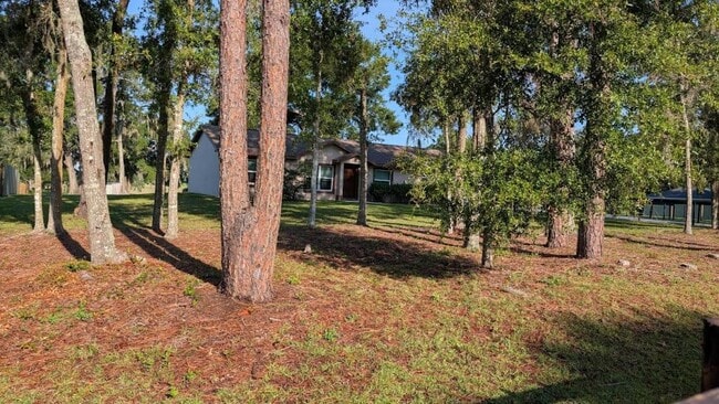 Building Photo - 4210 SW 89th Ave