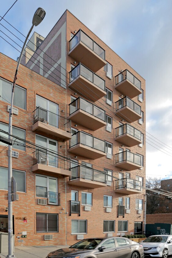 Foto del edificio - 6719 Austin St