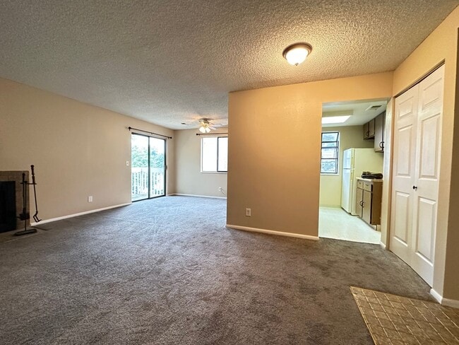 Foto del edificio - 12504 E Cornell Ave