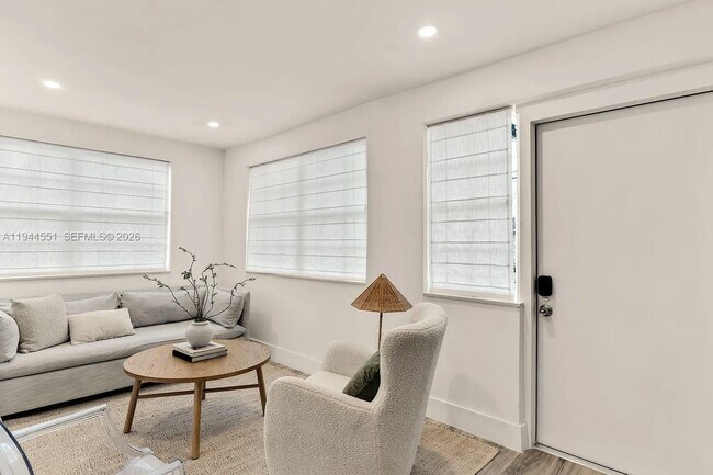 Foto del edificio - 1237 NW 33rd Ave